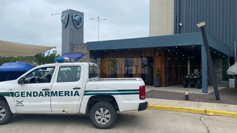 Por lavado de activos, allanaron una inmobiliaria, un estudio contable y casa de lanchas