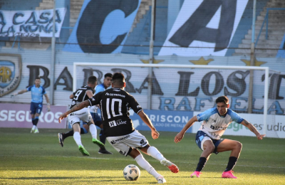 El sufrimiento terminó: For Ever logró la permanecía