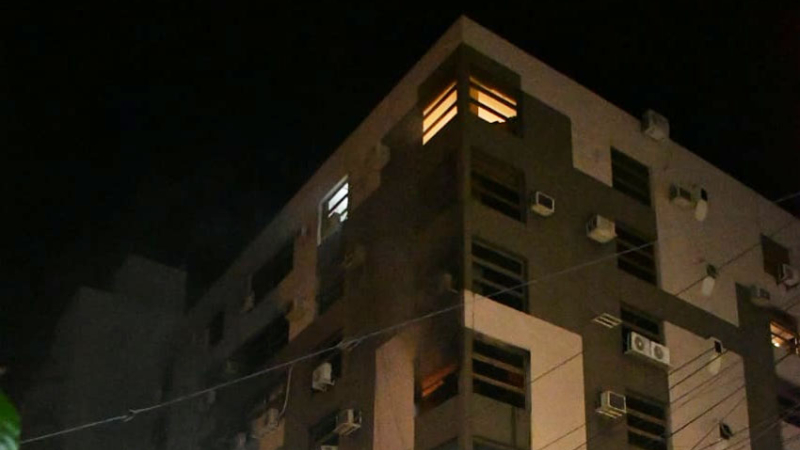 Pánico por incendio en edificio céntrico