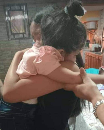 Hija de Huguito Flores.jpg