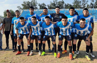 9 de Julio cumplió en su debut en el torneo Regional Amateur