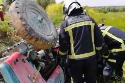 tractor.jpg