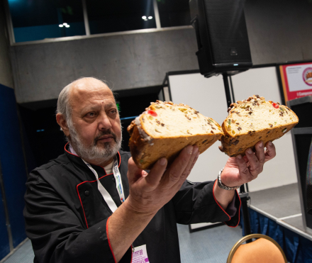 VICENTE CAMPANA, DIRECTOR TECNICO CAMPEONATO DE PAN DULCE.jpg