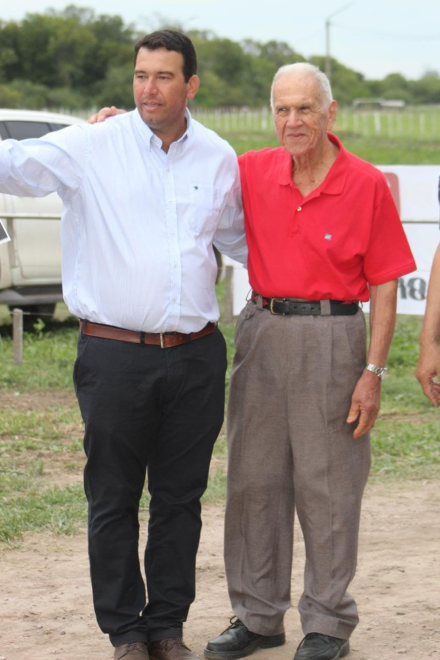 15 hipolito mitad.jpg