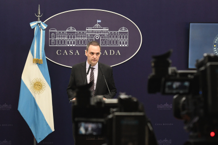 20-12-2023_el_vocero_presidencial_manuel_adorni.jpg
