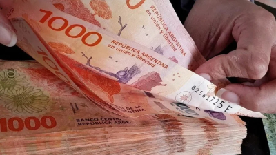 Milei confirmó que se emitirán los billetes de $20.000 y $50.000