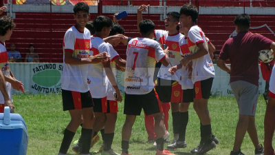 Sarmiento: el gran ganador de la temporada en las inferiores