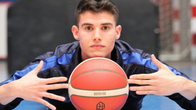 El chaqueño Corbalán, en la lista del seleccionado argentino de básquetbol