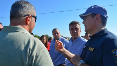 "Tenemos que trabajar en obras definitivas", dijo el gobernador Zdero