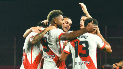 River tuvo que batallar y mucho para doblegar a Barracas Central