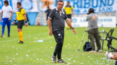 Osella: "Desilusionado, jugaron como que no pasa nada si perdés"