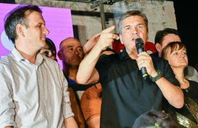 "Tienen un intendente y un gobernador para resolver los problemas de la gente"