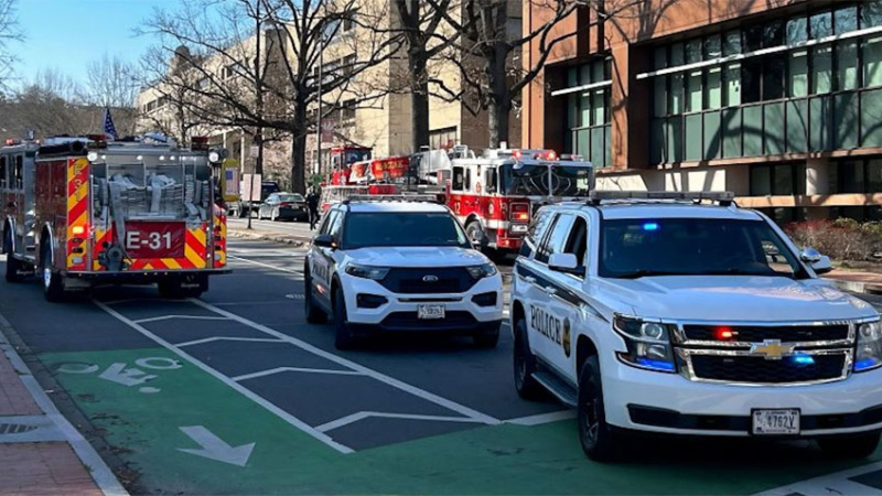 Se prendió fuego frente a la Embajada de Israel en Washington