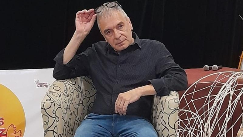 Alejando Bovino Maciel presenta dos de sus libros en la Feria Chacú