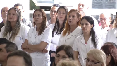 "Quiero que los docentes vuelvan a confiar en un gobierno y en un sistema educativo", pidió Zdero