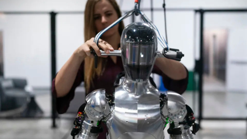 Nvidia añadirá IA generativa a los robots humanoides