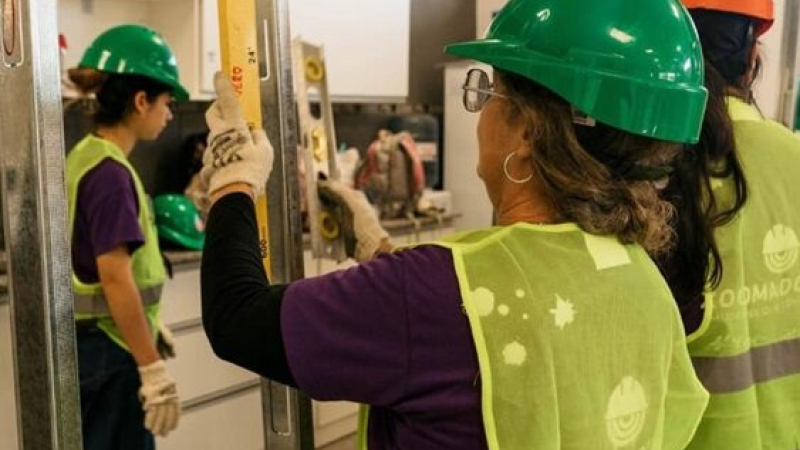 Abrieron preinscripciones al curso de construcción en seco para mujeres y diversidades