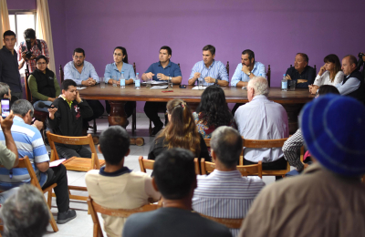 El gobernador se reunió con productores de Las Garcitas