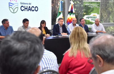 Zdero ratificó acompañamiento al campo en presentación de muestra del sector