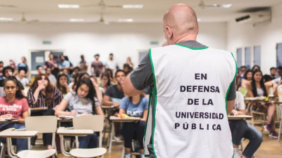 Chaco y Corrientes se movilizan en defensa de la universidad pública