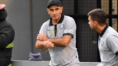 For Ever sin fútbol y con un solo cambio para recibir a Defensores Unidos