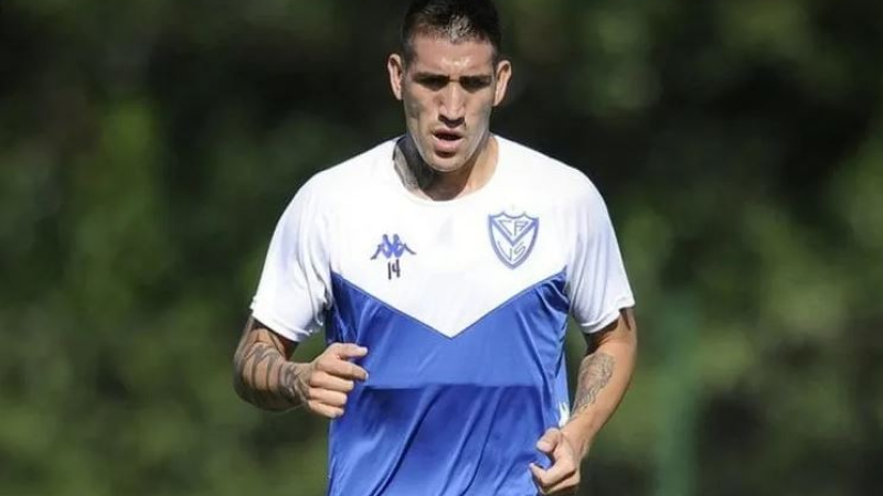 Ricardo Centurión "no da señales de vida" y hay preocupación en Vélez