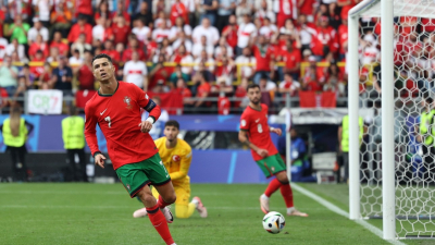 Portugal goleó 3 a 0 a Turquía y avanzó a Octavos de Final