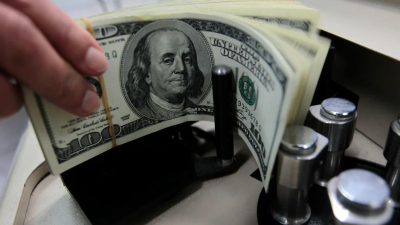 El dólar blue volvió a subir, rompió su propio récord y la brecha pasó el 50%