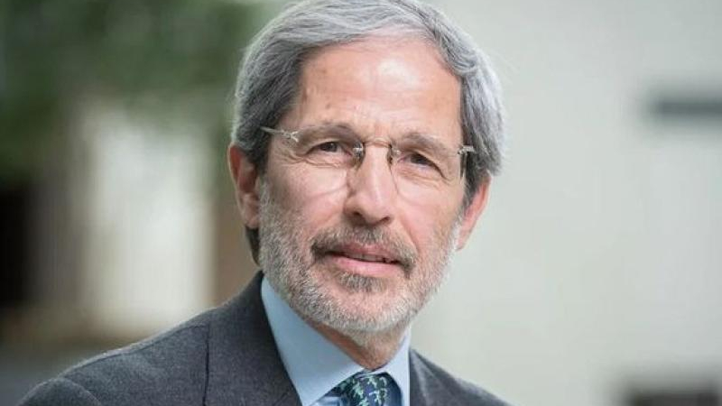 Un ex FMI critica el programa que entra en vigencia hoy
