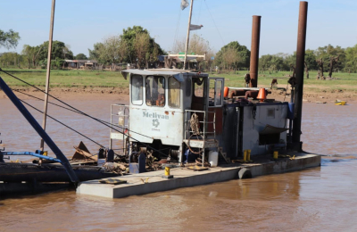 Avanza el dragado con los primeros siete kilómetros en Barranqueras