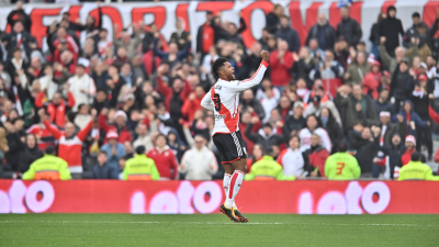 Con doblete de Borja, River empató 2 a 2 ante Lanús