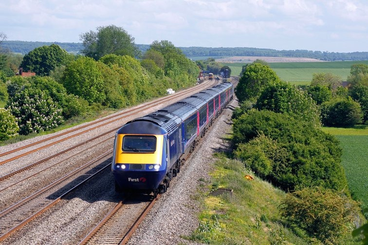 trenes británicos.jpg