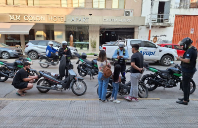 Cruzar un semáforo en rojo o conducir tras beber alcohol puede costar millones