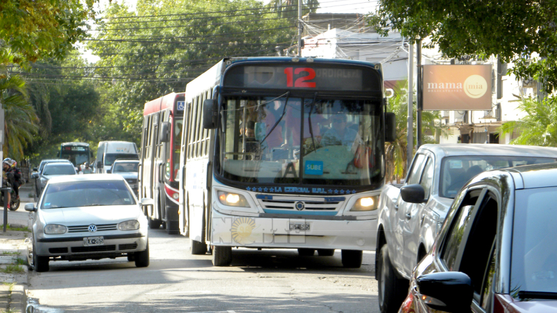 El Gobierno presentó el pedido de conciliación para levantar el paro de colectivos