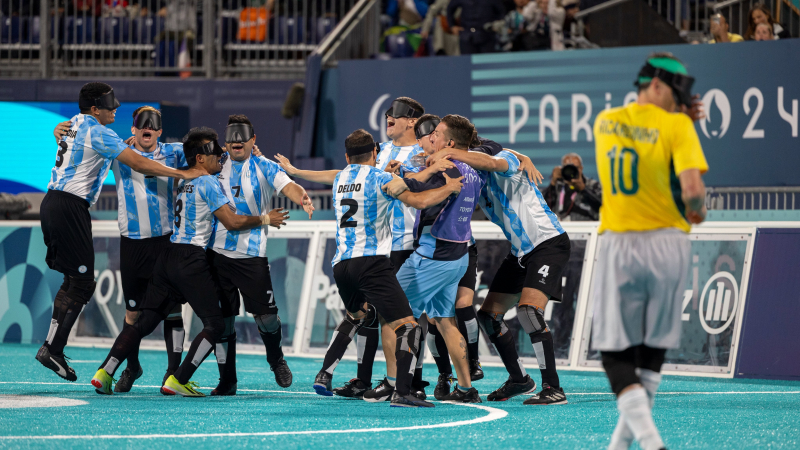 Histórico: Los Murciélagos le ganaron a Brasil y jugarán la final contra Francia