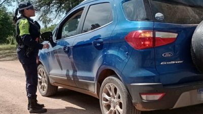 La Policía Caminera detectó 35 alcoholemias, labró 221 actas y recuperó una moto