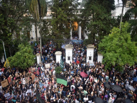 facus-Rectorado-unt.jpg