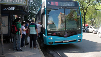 Horas decisivas para que la UTA defina si se activa un paro de colectivos