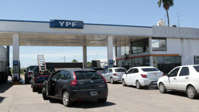 Esperan suba de alrededor de 4 % en el precio de los combustibles
