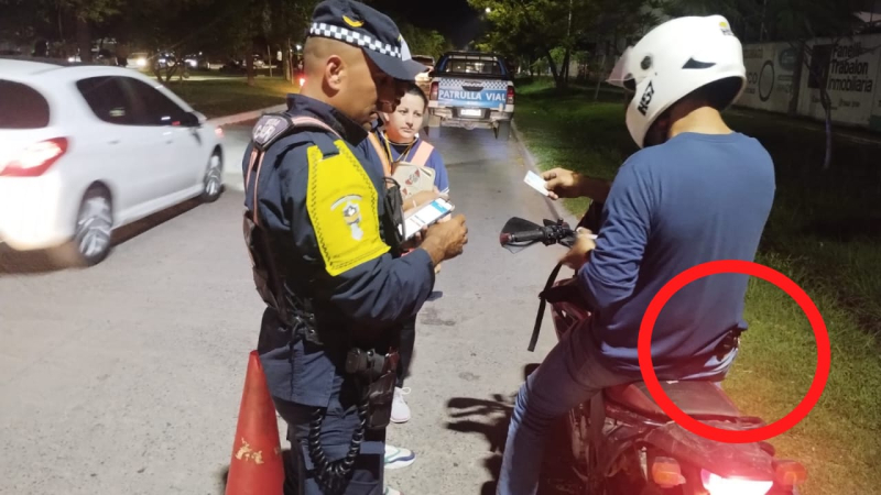 Sáenz Peña: detuvieron a un motociclista que portaba una pistola