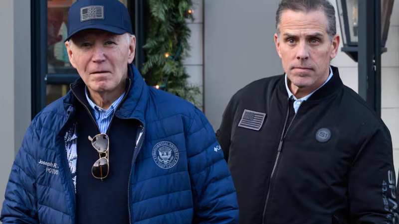Biden indultó a su hijo Hunter antes de dejar la Casa Blanca