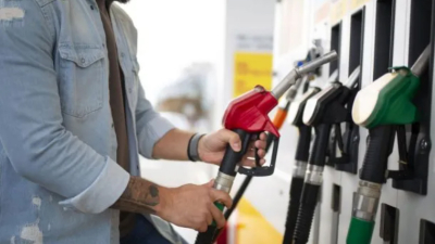 Habilitarán el autodespacho de combustible en estaciones de servicio
