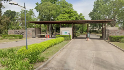Murió el chico de 14 años que mató a su padre a tiros e hirió a su mamá y a su hermana en un country de Berazategui
