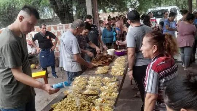 Sorteo Navideño y colecta solidaria para cocinar la cena en Nochebuena