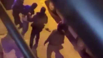 A punta de pistola, cuatro delincuentes asaltaron a un joven cuando salía de un cajero