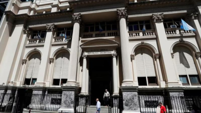 El Central ordena bancos y billeteras virtuales bloquear a "contribuyentes no confiables"