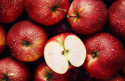 La manzana, aliada de la higiene bucal y parte de las dietas post fiestas