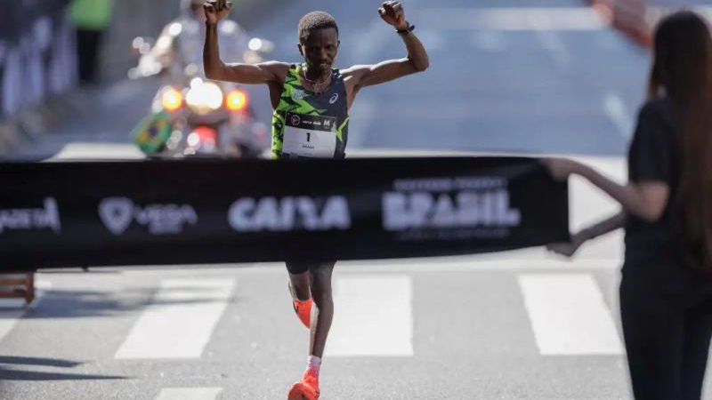 Kenia ratificó su poderío en la tradicional maratón de San Silvestre