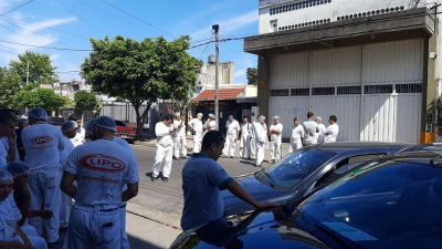 La histórica fábrica de golosinas no paga el salario completo a sus trabajadores