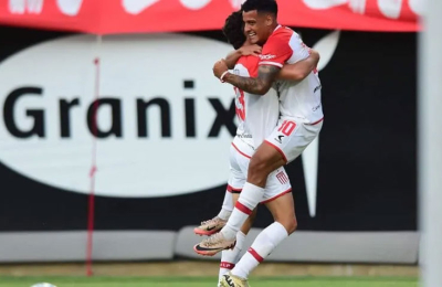 Estudiantes superó a Unión en La Plata